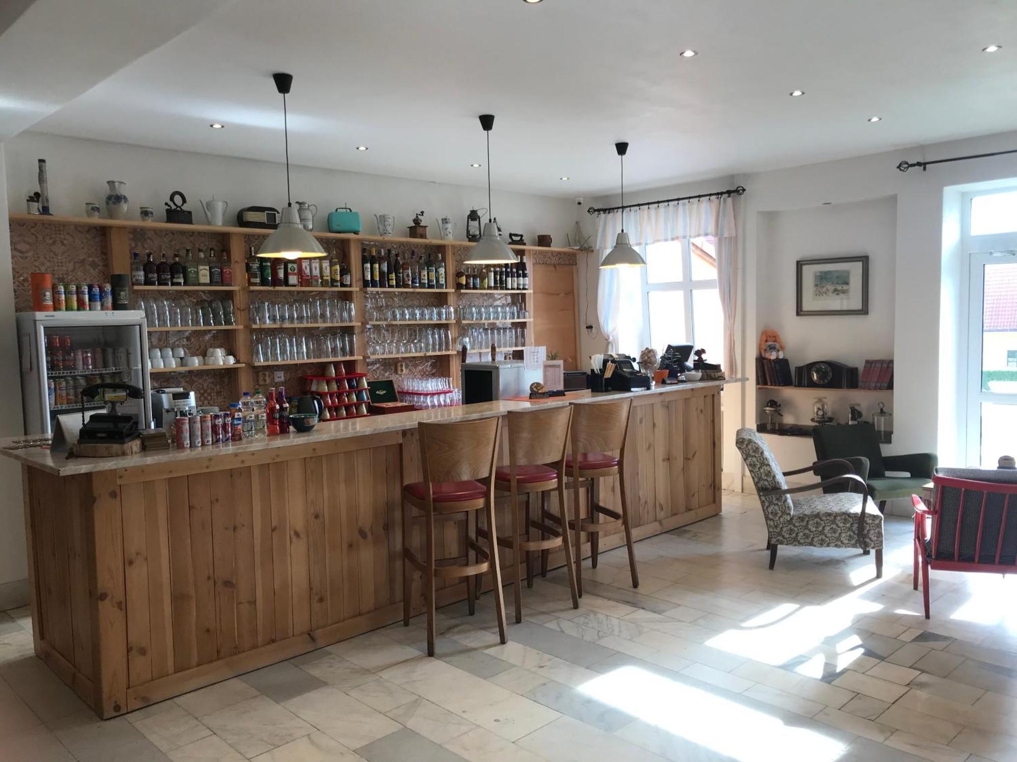 Hotel Pod Strazi Lhenice